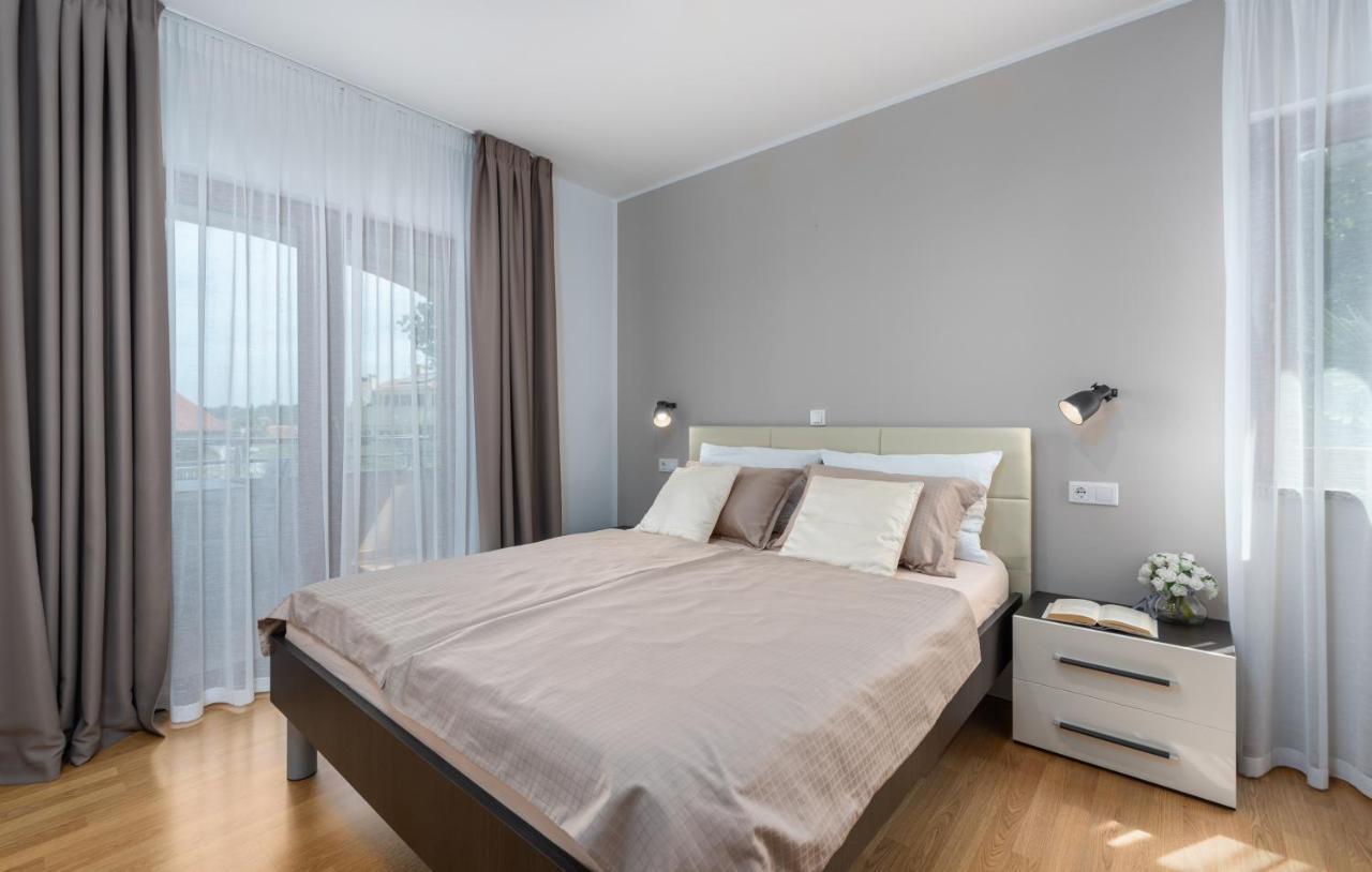 Apartments Villa Ana Poreč Buitenkant foto