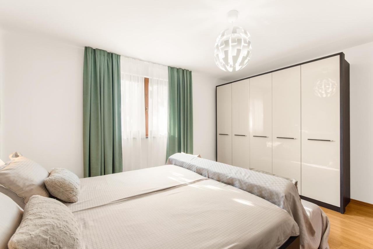 Apartments Villa Ana Poreč Buitenkant foto