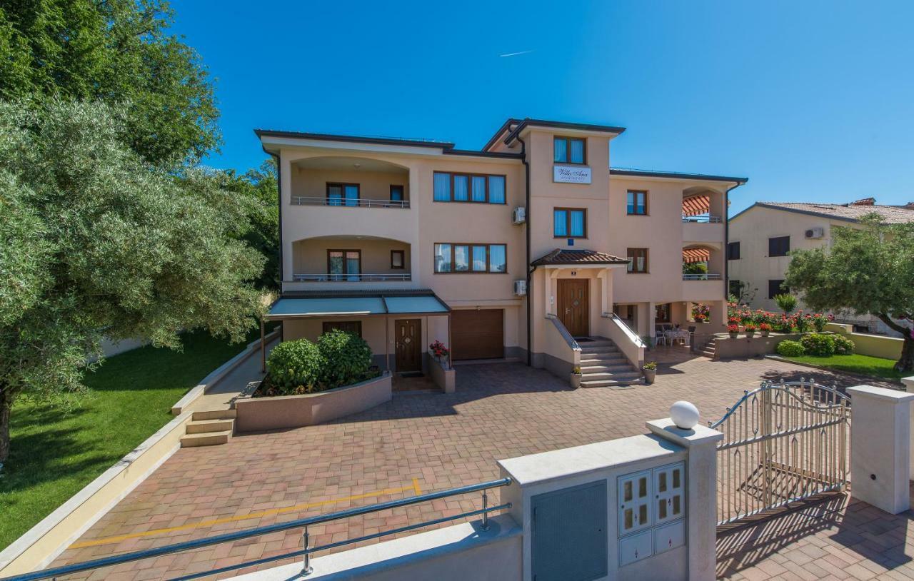 Apartments Villa Ana Poreč Buitenkant foto